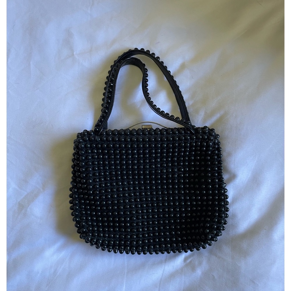 Vintage beaded handbag summer trend